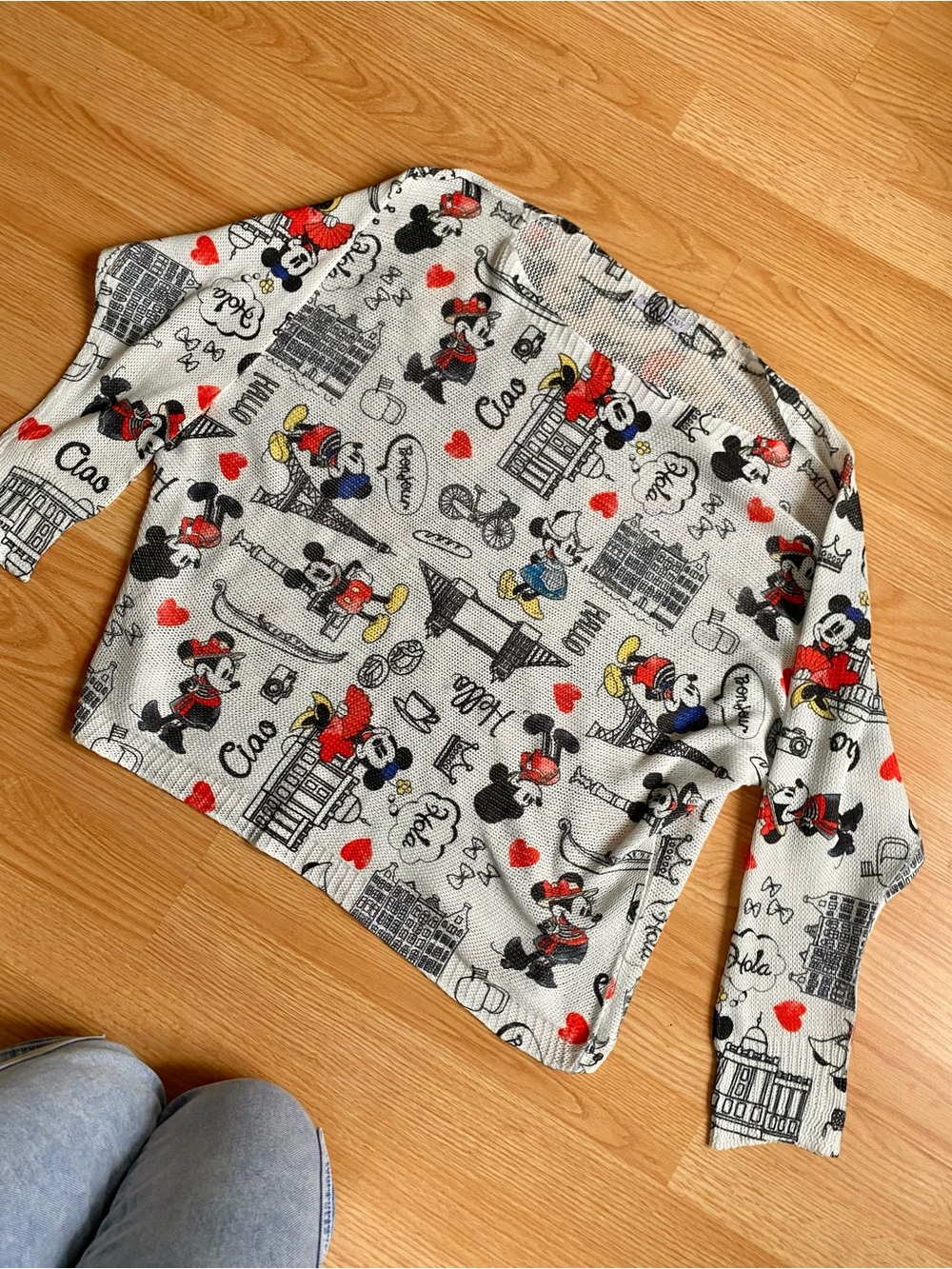 Vintage Disney Sweater Mickey Mouse Europe Graphic Print - Picture 2 of 9
